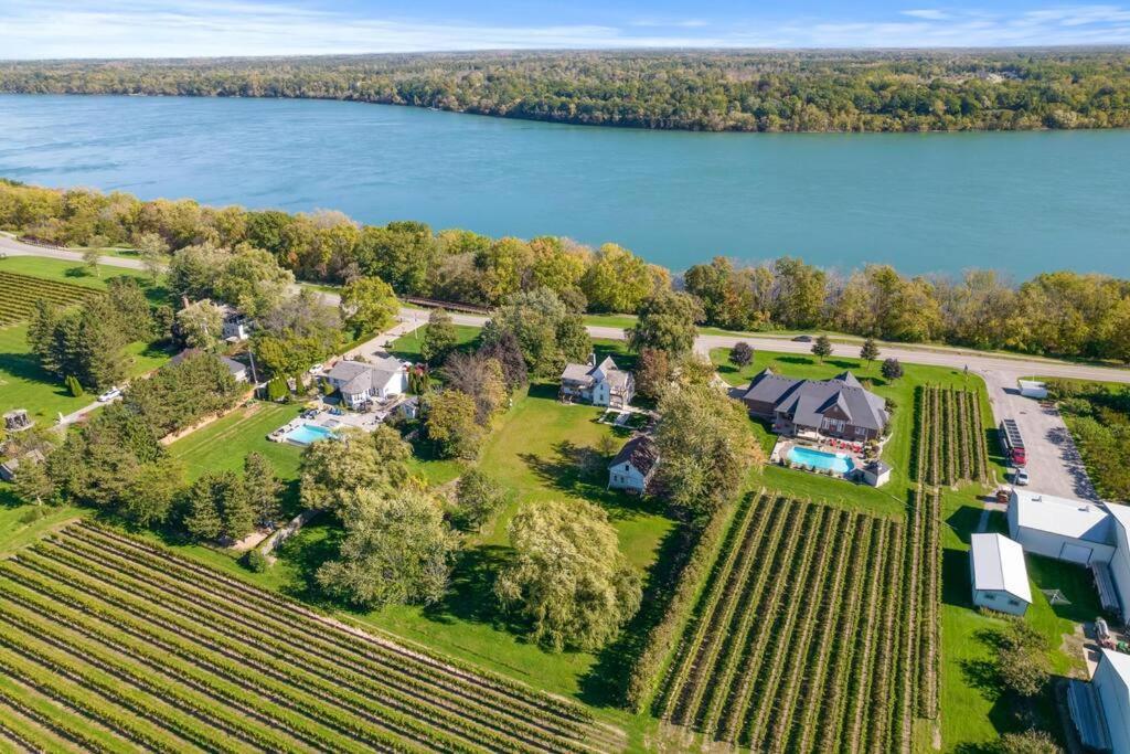 Waterfront Niagara-On-The-Lake Farmhouse On A Vineyard Villa Dış mekan fotoğraf